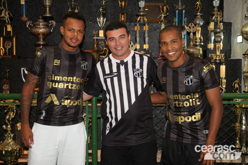 [08-09] Lançamento do terceiro uniforme Penalty Ceará - 02 - 36