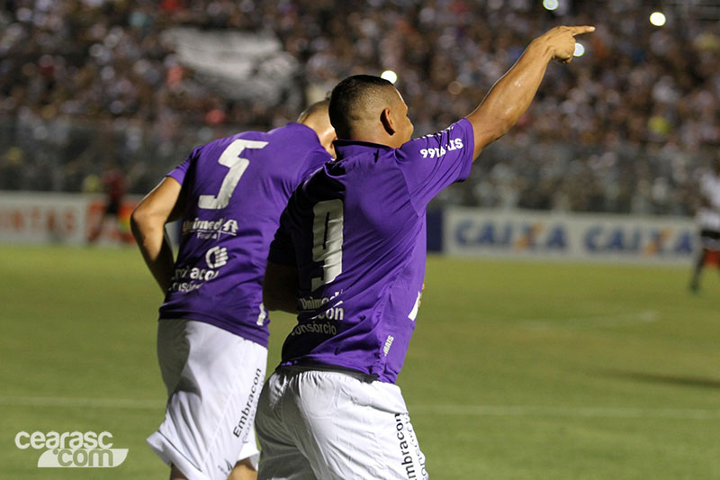 [10-11] Ceará 3 x 0 Bragantino - 32