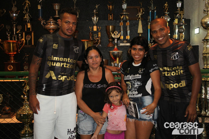 [08-09] Lançamento do terceiro uniforme Penalty Ceará - 03 - 26