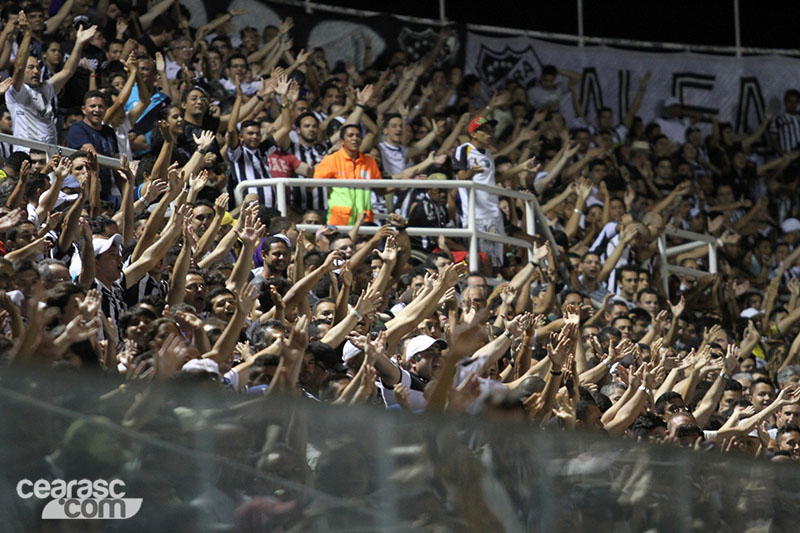 [10-11] Ceará 3 x 0 Bragantino - 44