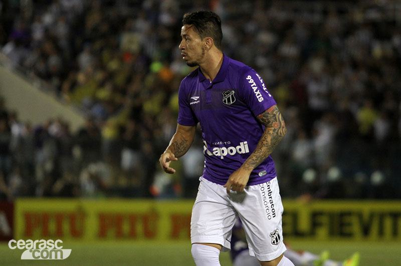 [10-11] Ceará 3 x 0 Bragantino - 47