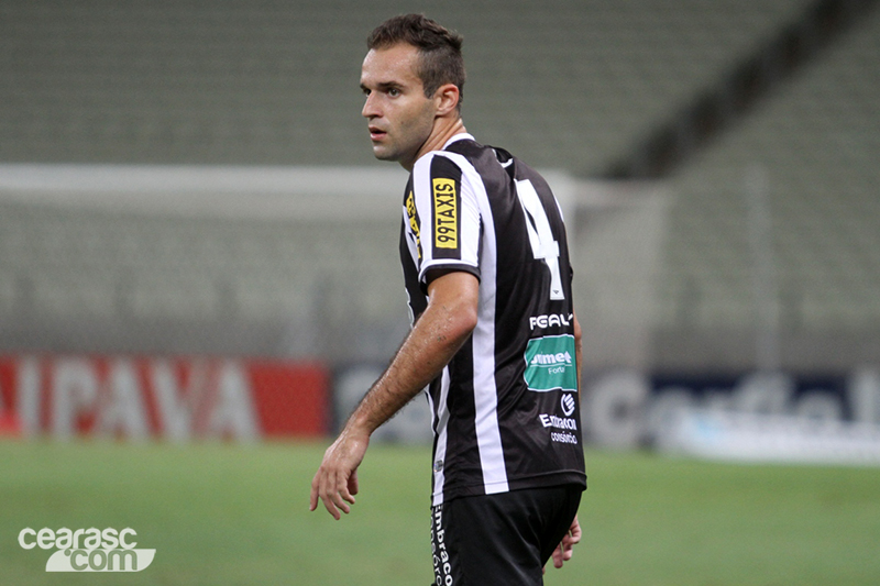 [01-09] Ceará 0 x 0 Paysandu - 02 - 3