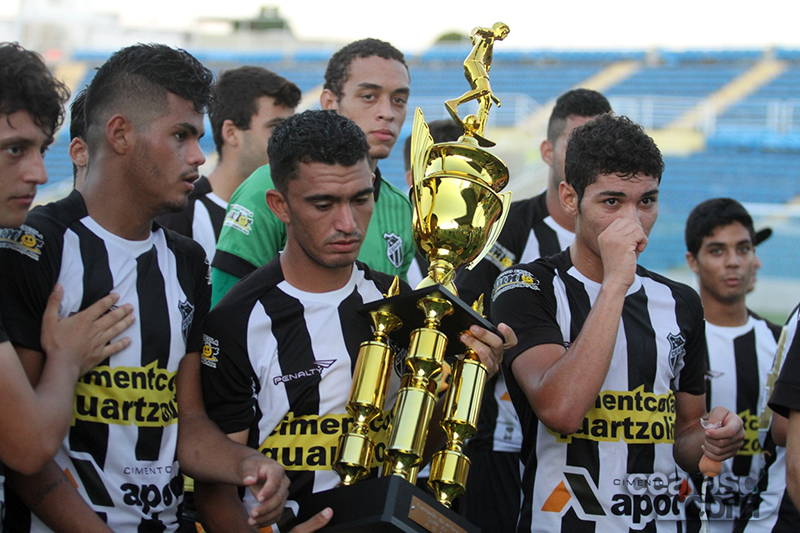 [22-06] Ceará 2 x 0 Tiradentes - Final do segundo turno - 26