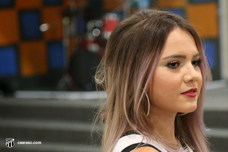 [05-09-2017] Vovo vai a Escola - Logos - 38