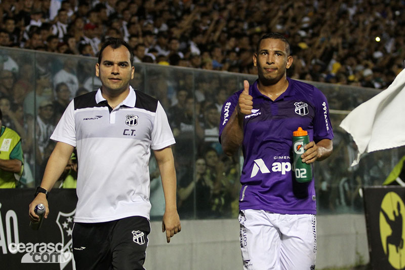 [10-11] Ceará 3 x 0 Bragantino - 56