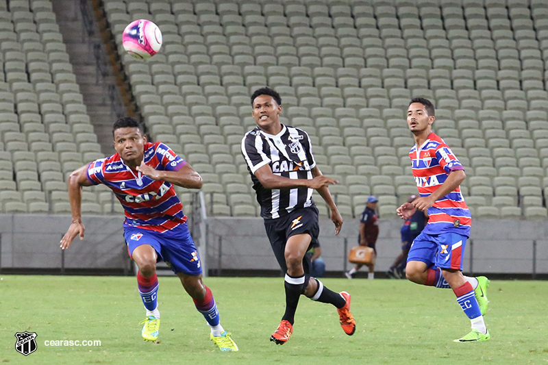1[10-09-2018] FARES LOPES - Fortaleza 2 x 0 Ceara - 37