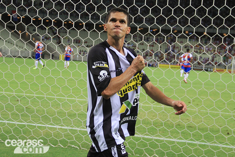 [30-03] Ceará 3 X 1 Fortaleza - 02 - 34