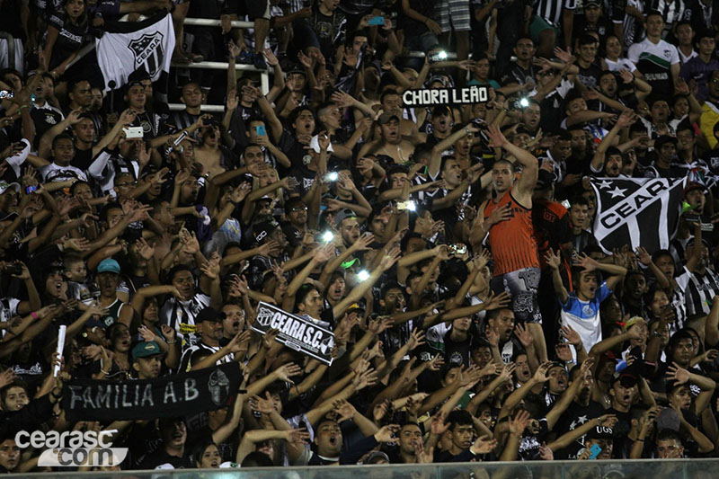 [10-11] Ceará 3 x 0 Bragantino - 72
