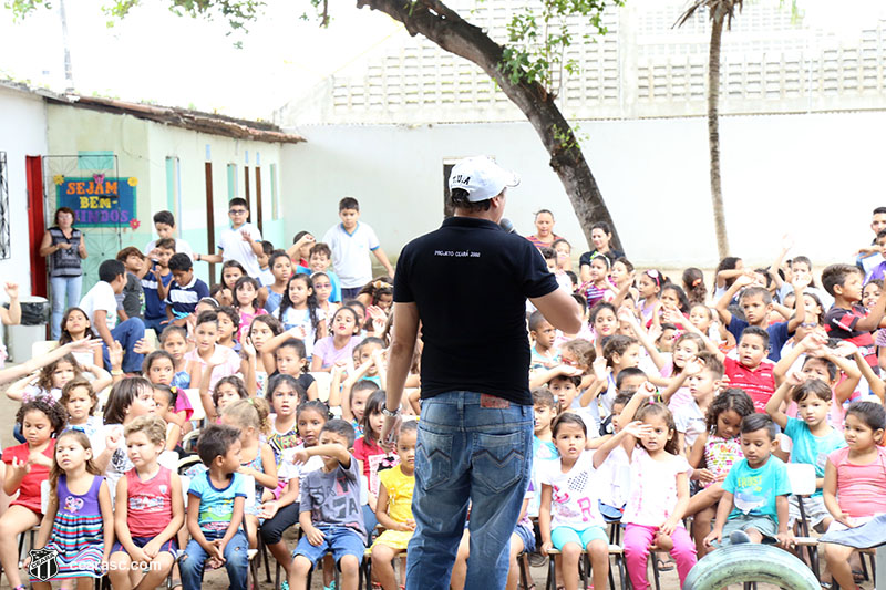 [10-08-2017] Vovô Vai a Escola - 13