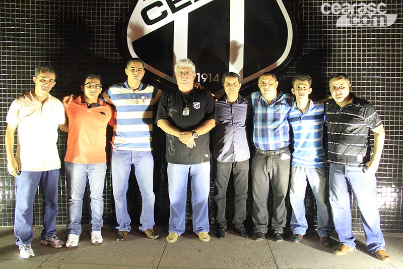 [26-09] Lançamento da Fachada + Loja Oficial - 01 - 14