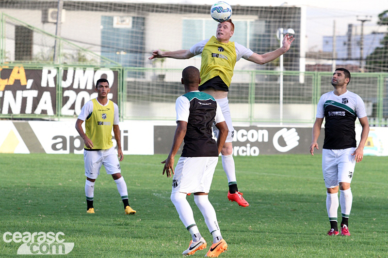 [13-04] Reapresentação + treino técnico e tático - 8
