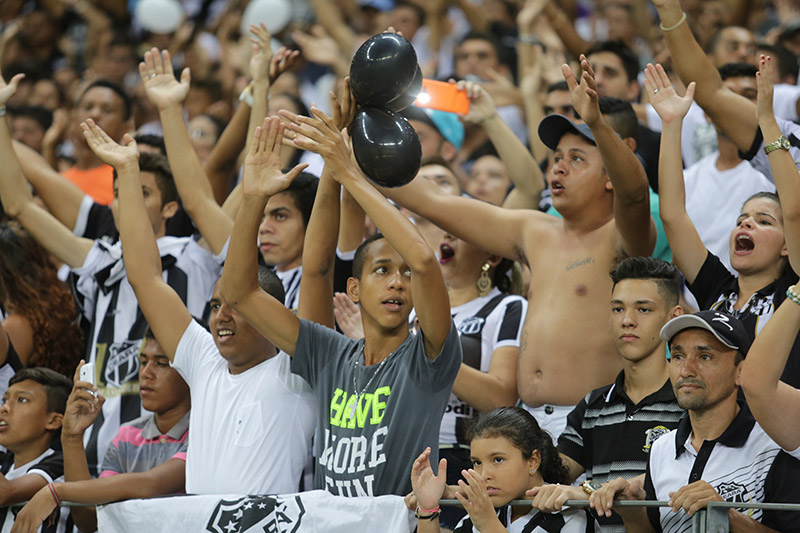 [02-08-2016] Ceará 0 x 0 Vasco - Torcida.zip - 21