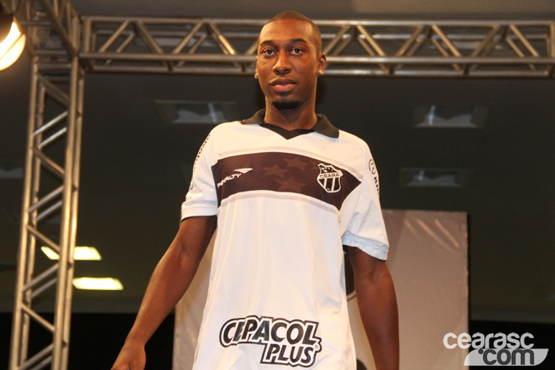 [11-12] Lançamento do Uniforme 2013 - 03 - 8