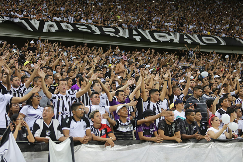 [02-08-2016] Ceará 0 x 0 Vasco - Torcida.zip - 24