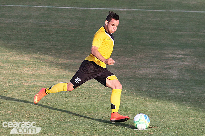 [03-11] Reapresentação + treino coletivo - Cidade Vozão - 14