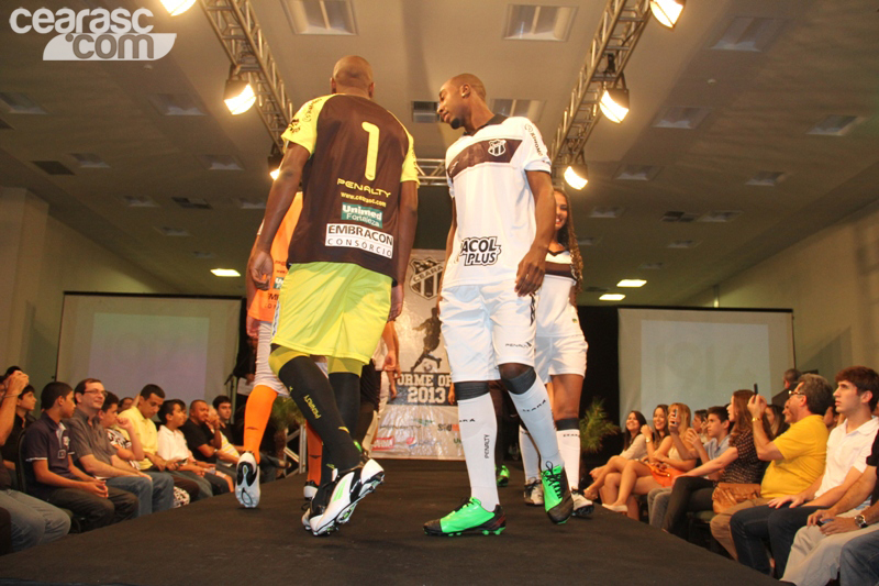 [11-12] Lançamento do Uniforme 2013 - 02 - 12