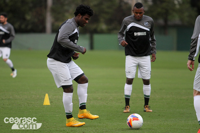 [25-06] Treino Coletivo no CT do Palmeiras - 21