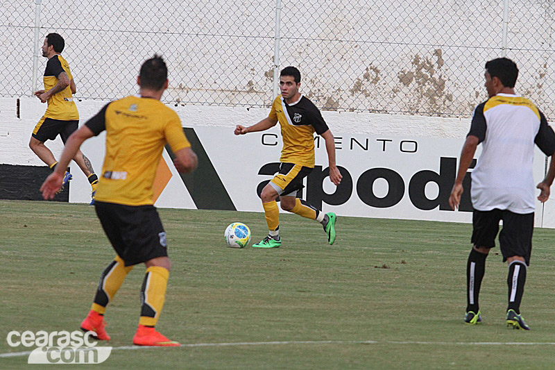 [03-11] Reapresentação + treino coletivo - Cidade Vozão - 24