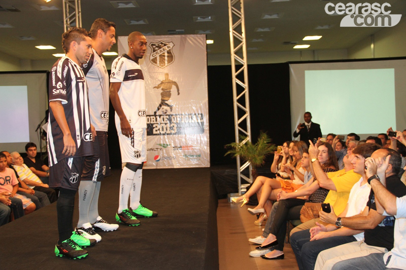 [11-12] Lançamento do Uniforme 2013 - 02 - 16