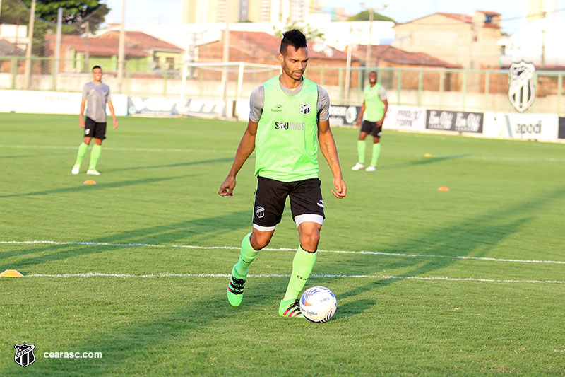 [16-02-2017] Treino Técnico + Tático - 17