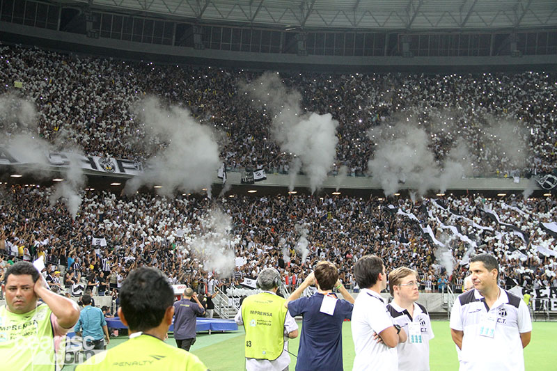 [29-04] Ceará 2 x 1 Bahia - Torcida - 67