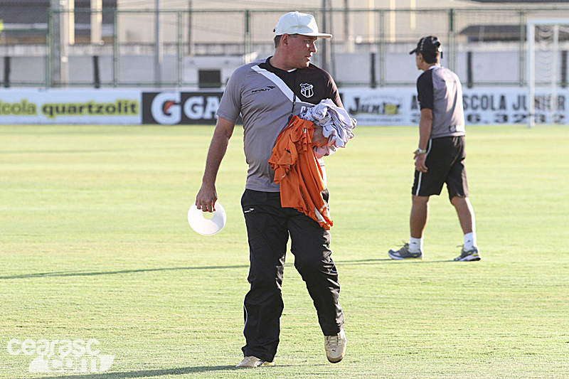 [04-11] Treino físico + técnico - Comissão Técnica - 9