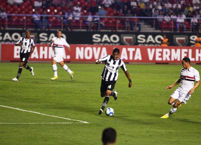 São Paulo 2 x 1 Ceará - 31/07 às 18h30 - Morumbi - 5