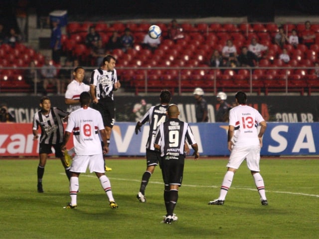 São Paulo 2 x 1 Ceará - 31/07 às 18h30 - Morumbi - 12