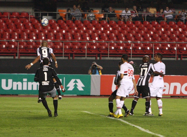 São Paulo 2 x 1 Ceará - 31/07 às 18h30 - Morumbi - 16