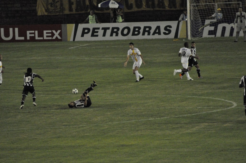 [16-03] Brasiliense 0 x 0 Ceará  - 9