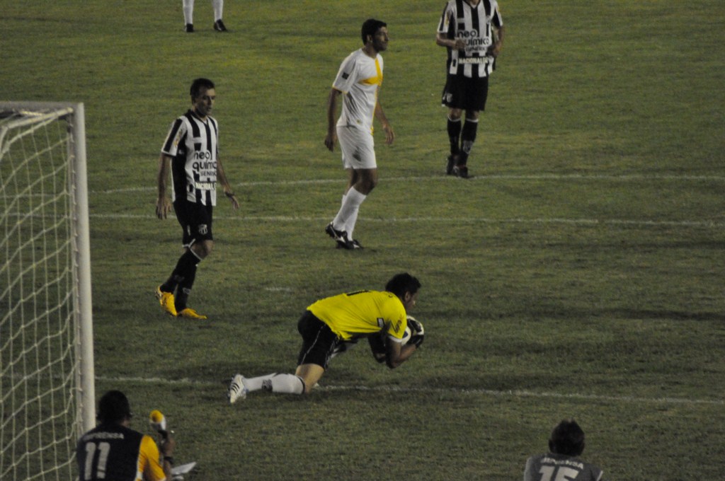 [16-03] Brasiliense 0 x 0 Ceará  - 10