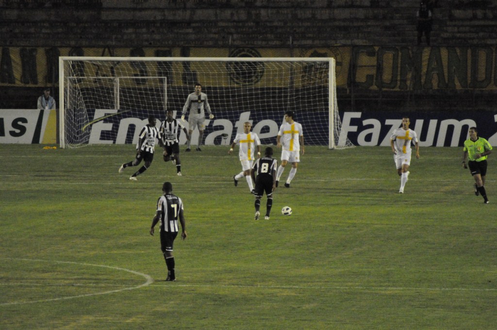 [16-03] Brasiliense 0 x 0 Ceará  - 12