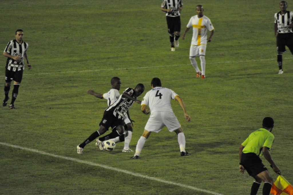 [16-03] Brasiliense 0 x 0 Ceará  - 17