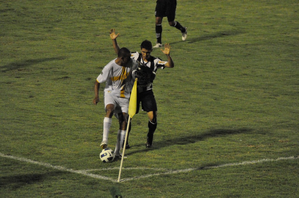 [16-03] Brasiliense 0 x 0 Ceará  - 25