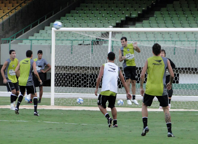 [26-11] Treino Coletivo no Castelão - 3