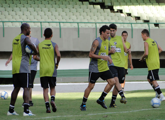 [26-11] Treino Coletivo no Castelão - 9