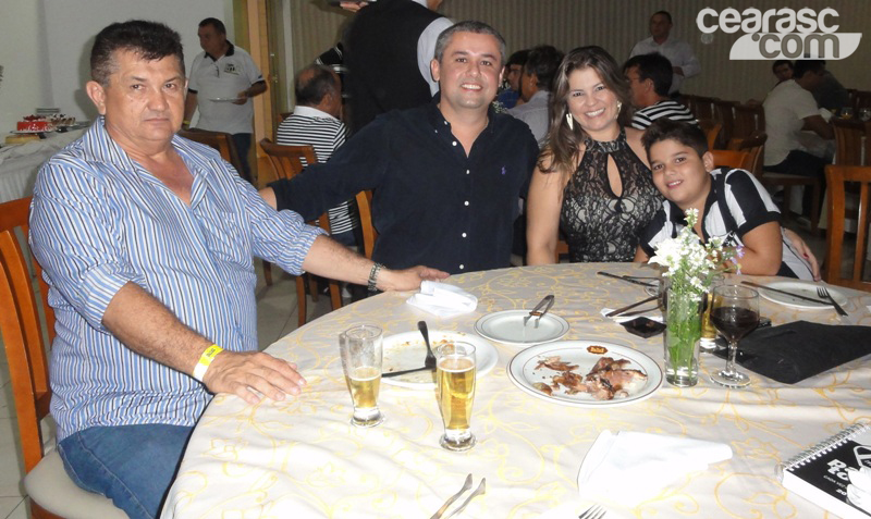 [13-12] Conselho Deliberativo realiza confraternização - 7