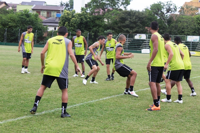 [05-11] Treino - Estádio Cerâmica - 1