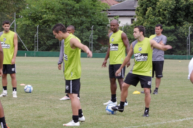 [05-11] Treino - Estádio Cerâmica - 3