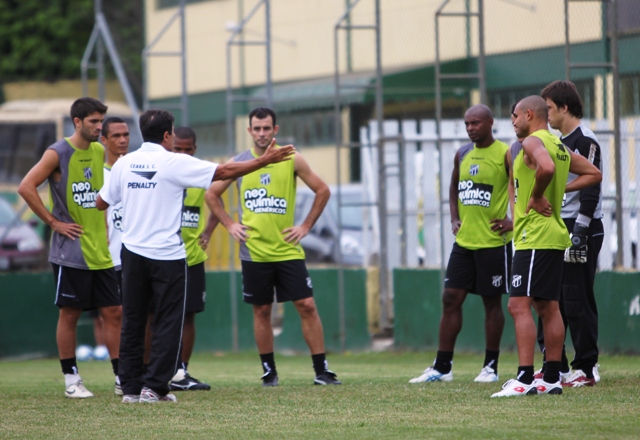 [05-11] Treino - Estádio Cerâmica - 19