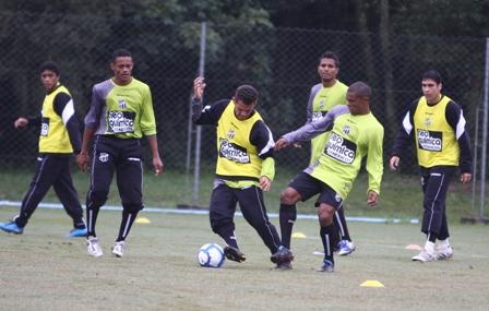 Elenco treina em Porto Alegre - 21