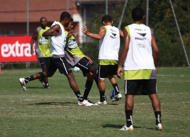 Ultimo treino antes do confronto com o São Paulo - 16