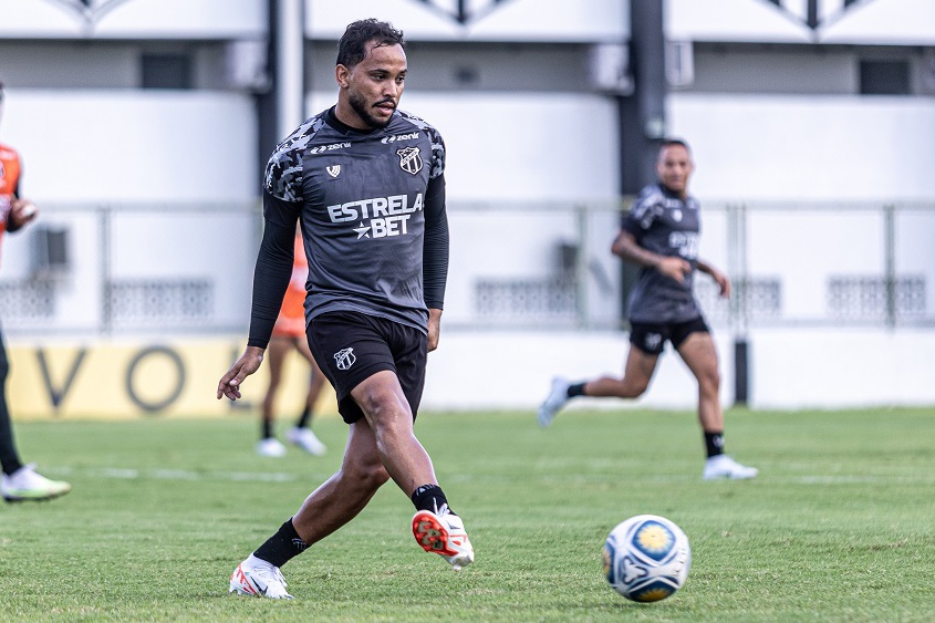 Autor do gol contra o Ferroviário, Lourenço valoriza classificação à final do estadual: “Vamos em busca do título”