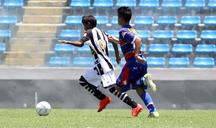 Já classificado, Sub-15 quer manter invencibilidade em Clássico-Rei