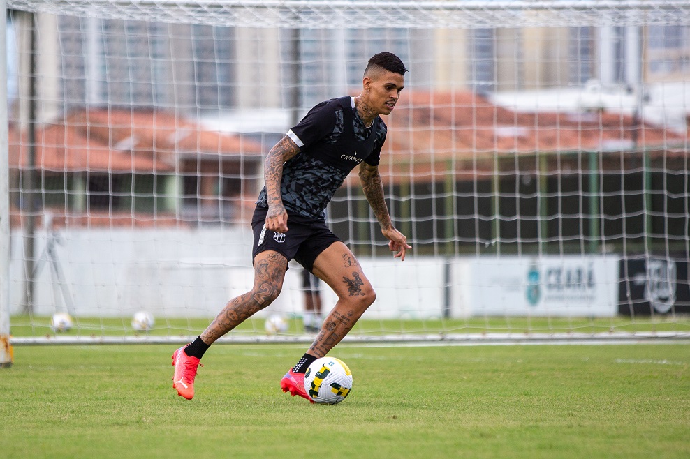 Ceará faz último treino antes de receber o Botafogo pelo Brasileirão