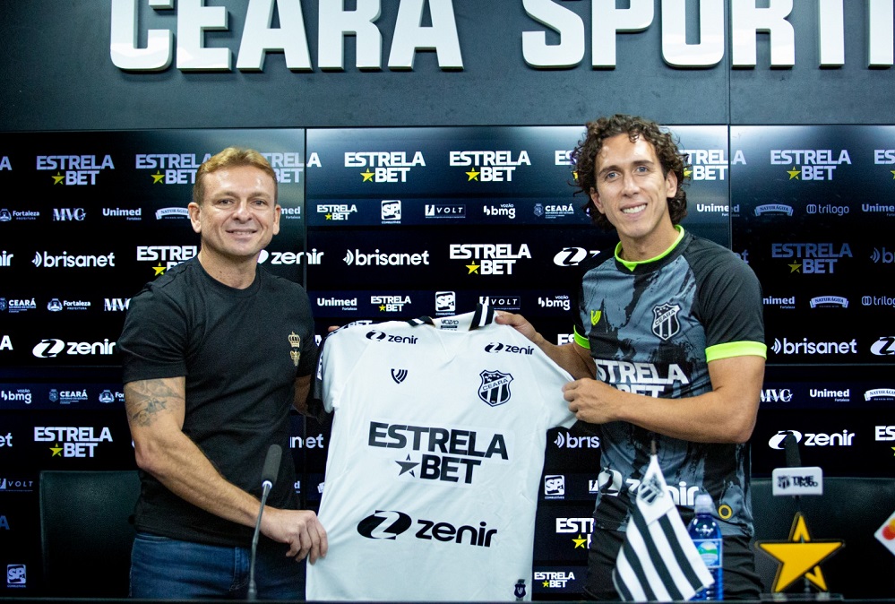 Ceará apresenta atacante Nicolas, mais um reforço do clube para a temporada