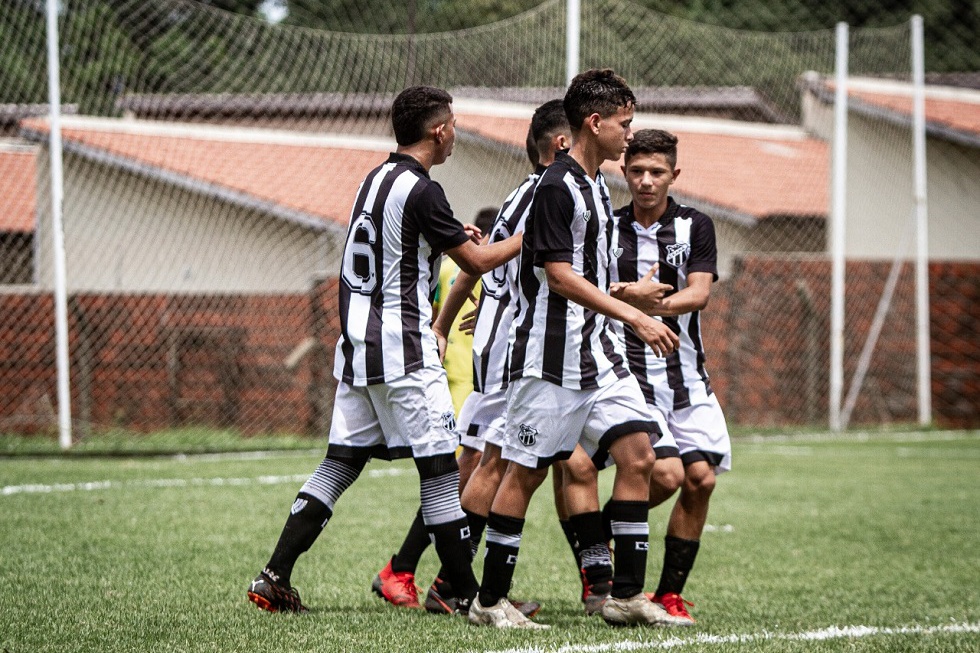 Sub-15: Ceará encara o rival na semifinal da Copa Seromo nesta sexta-feira (12)