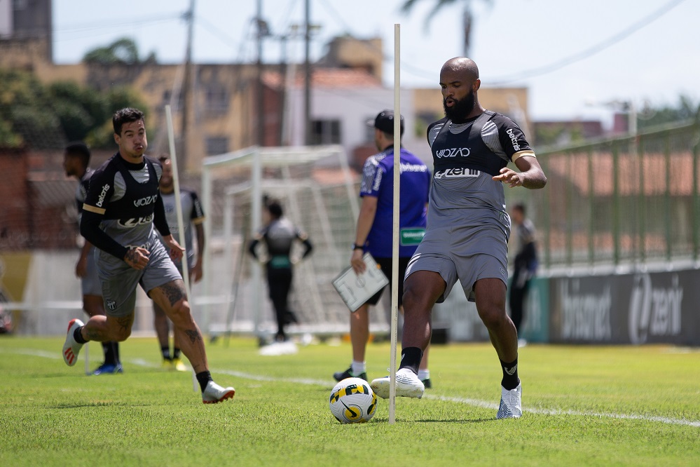 Na manhã desta quinta-feira, Ceará seguiu a preparação para jogo contra o Coritiba