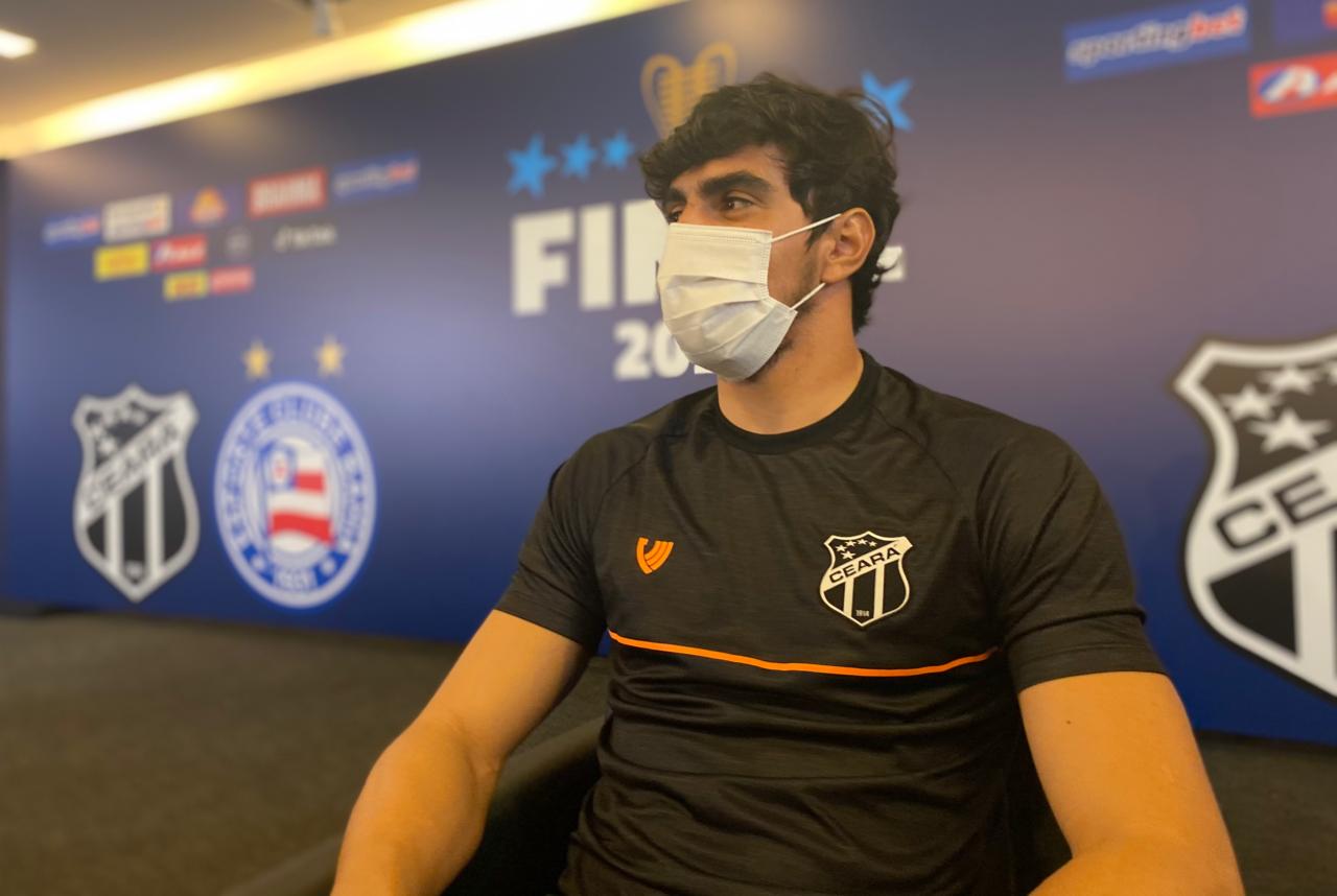 Treinador Guto Ferreira e goleiro Richard falam sobre a grande final do Nordestão