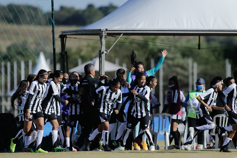 Feminino Sub-18: Após estrear com vitória, Meninas do Vozão encaram o Atlético/MG